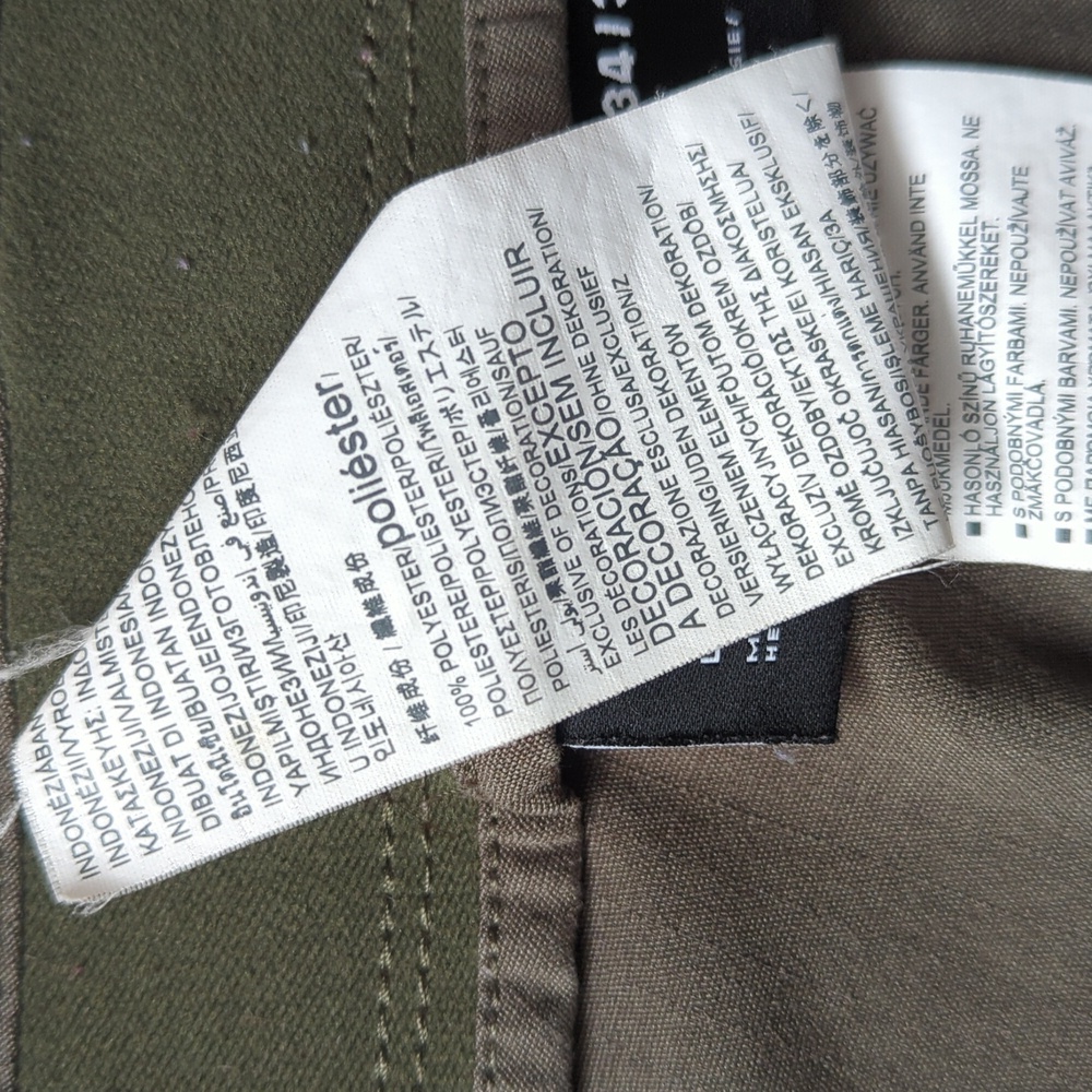 Under Armour | 34 x 32 | Loose Fit | Cargo Pant | Green - Picture 12 of 12